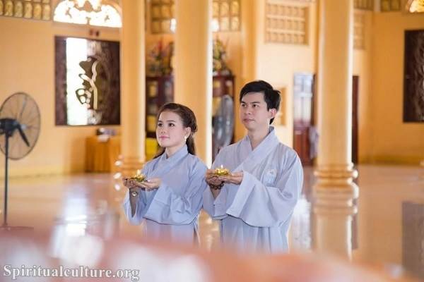 Can Buddhist monks marry?