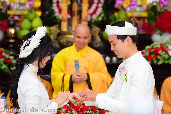 Can Buddhists marry?