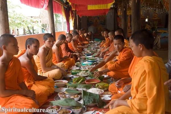 Do Buddhists eat meat?