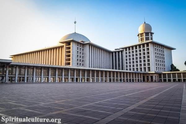 The largest mosques in the world