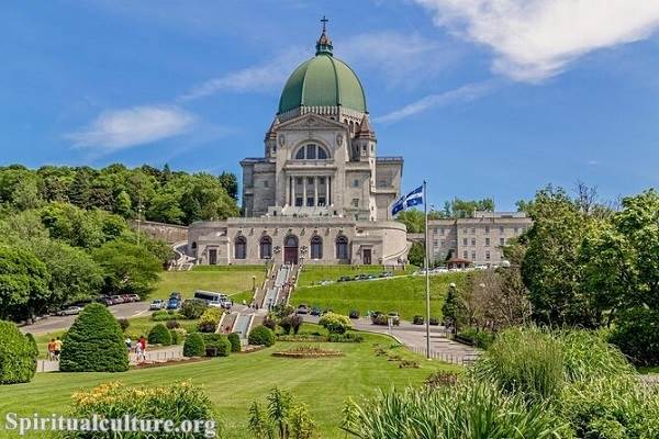 The largest Catholic churches in the world