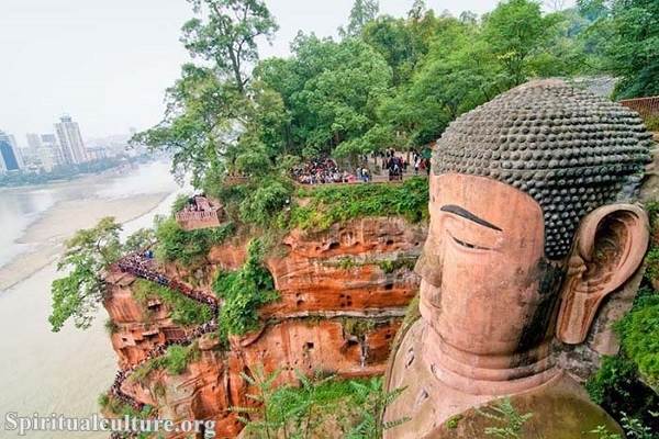 The world&#8217;s largest Buddhist temples