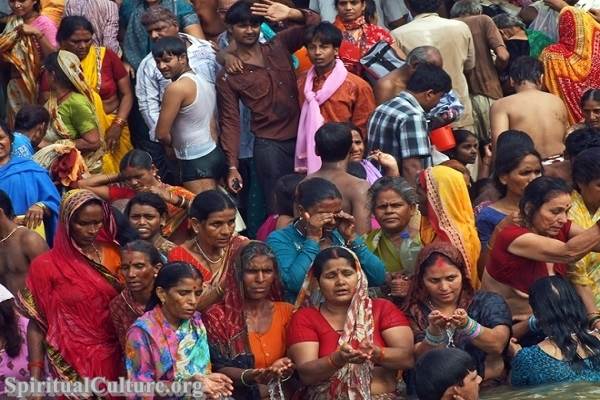 What are the daily practices of Hinduism?