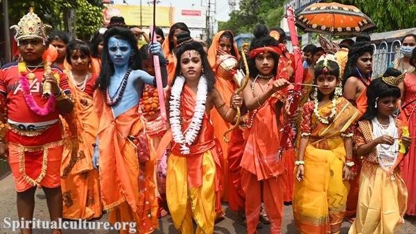 Hinduism holidays - The Hindu festival